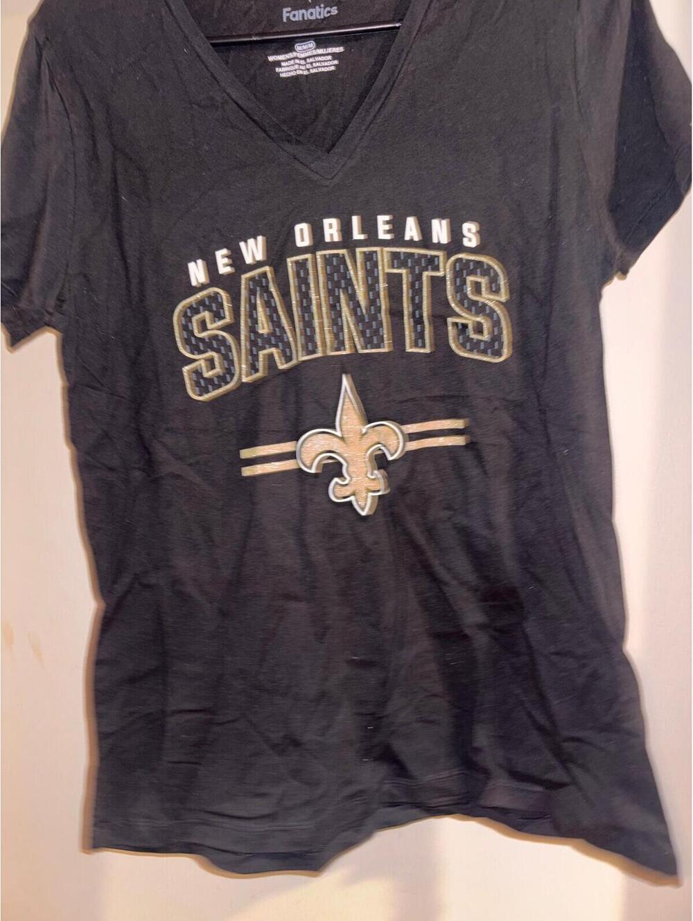Fanatics New Orleans Saints Women’s V-Neck Graphic Tee Black Size Medium NWOT